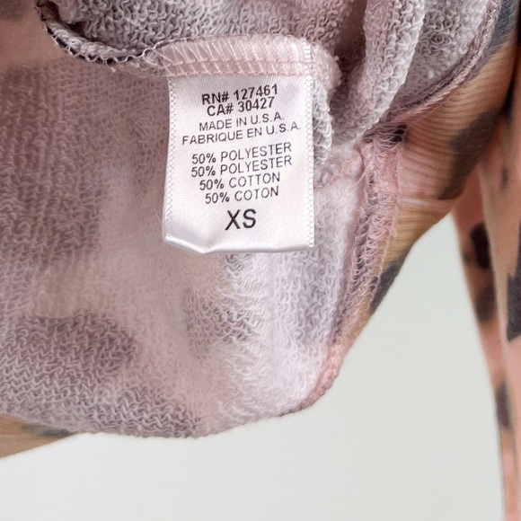 NWT Wildfox Sommers Crewneck Pullover Sweatshirt in Tortoise Shell - Picture 7 of 7